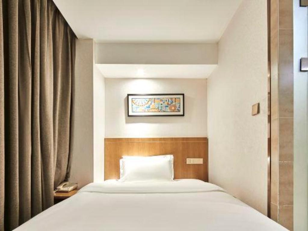 Insail Hotels Dongshankou Subway Station גואנגג'ואו מראה חיצוני תמונה